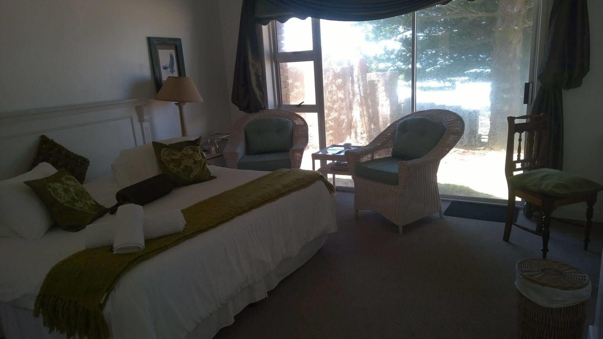 Sea Otters Lodge Kini Bay Eksteriør billede